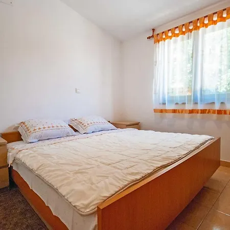 Holiday home Kirac *